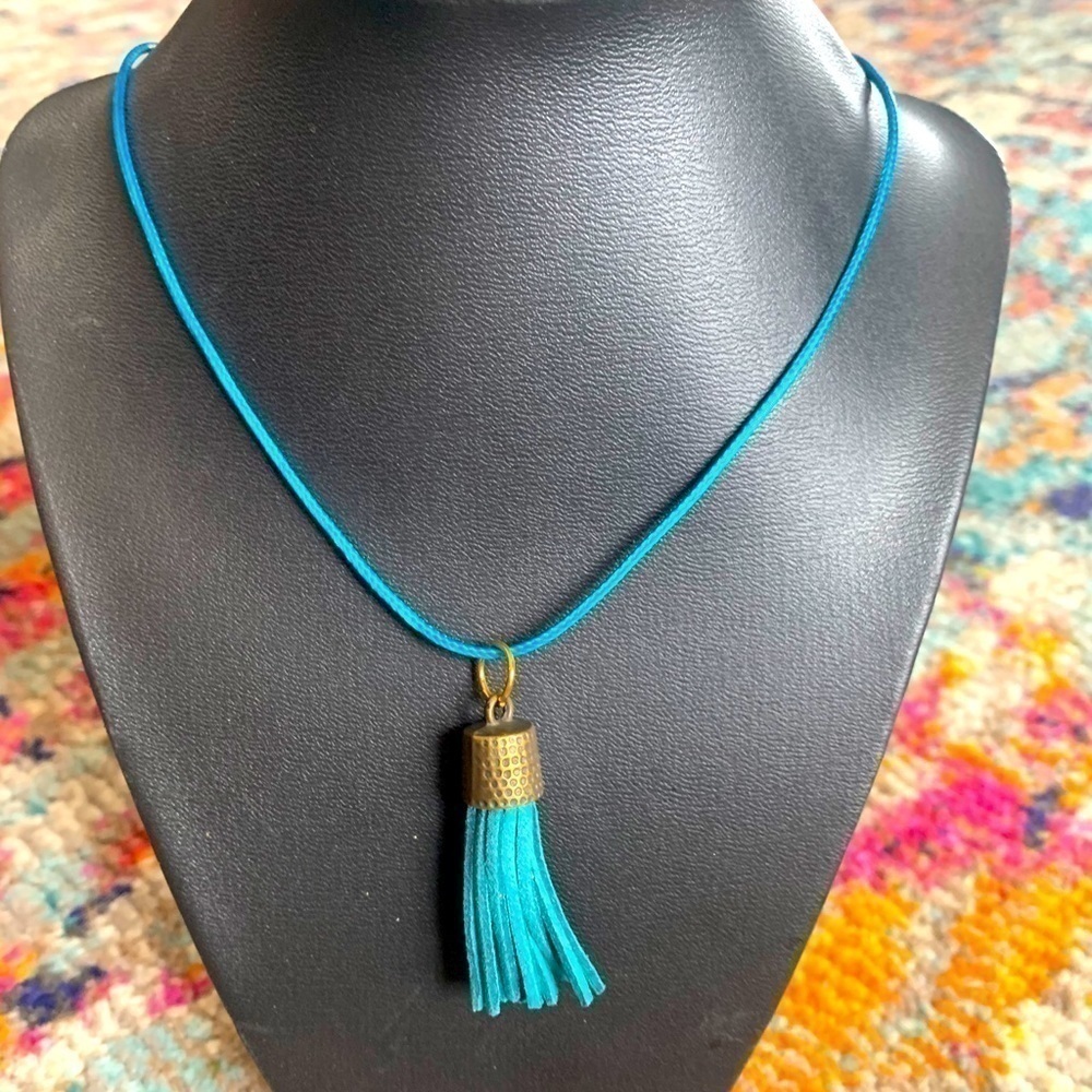 TRANQUILITY Tassel necklace